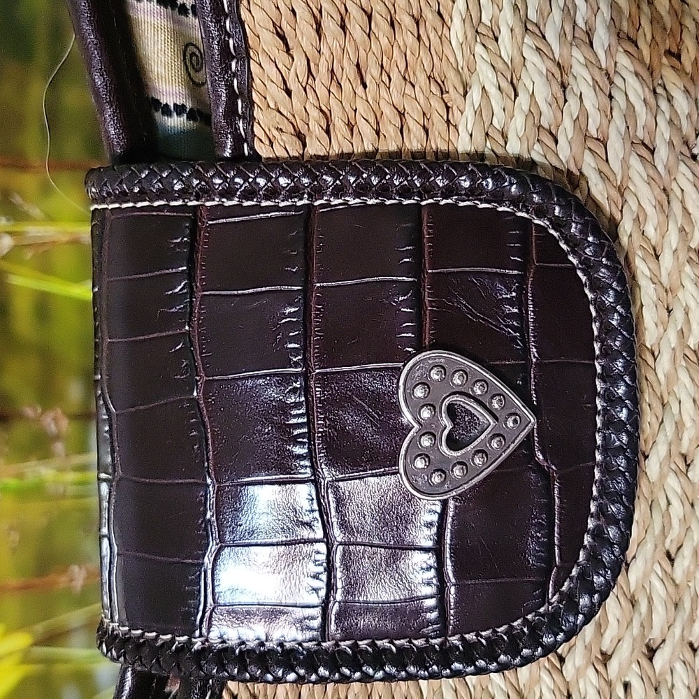 Brighton Woven Straw & Brown Leather Shoulder Bag w/ Heart Charm + Dust Bag - Picture 4 of 12